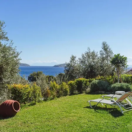 Cape Blue 4* Achladies (Skiathos)