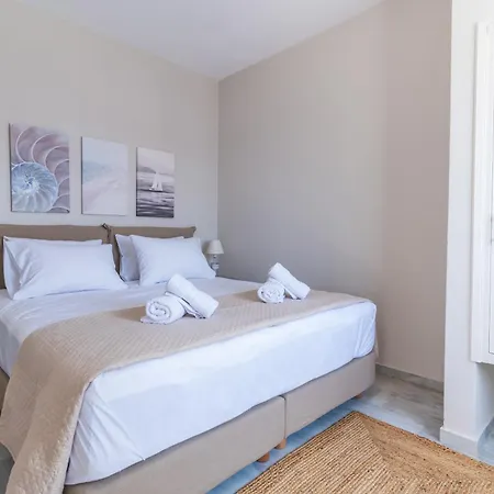 Ξενοδοχείο με διαμερίσματα Cape Blue 4*