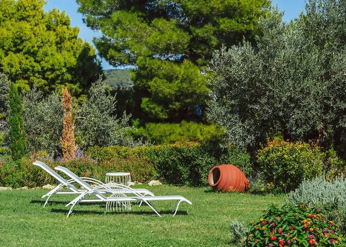 Cape Blue 3* Achladies (Skiathos)